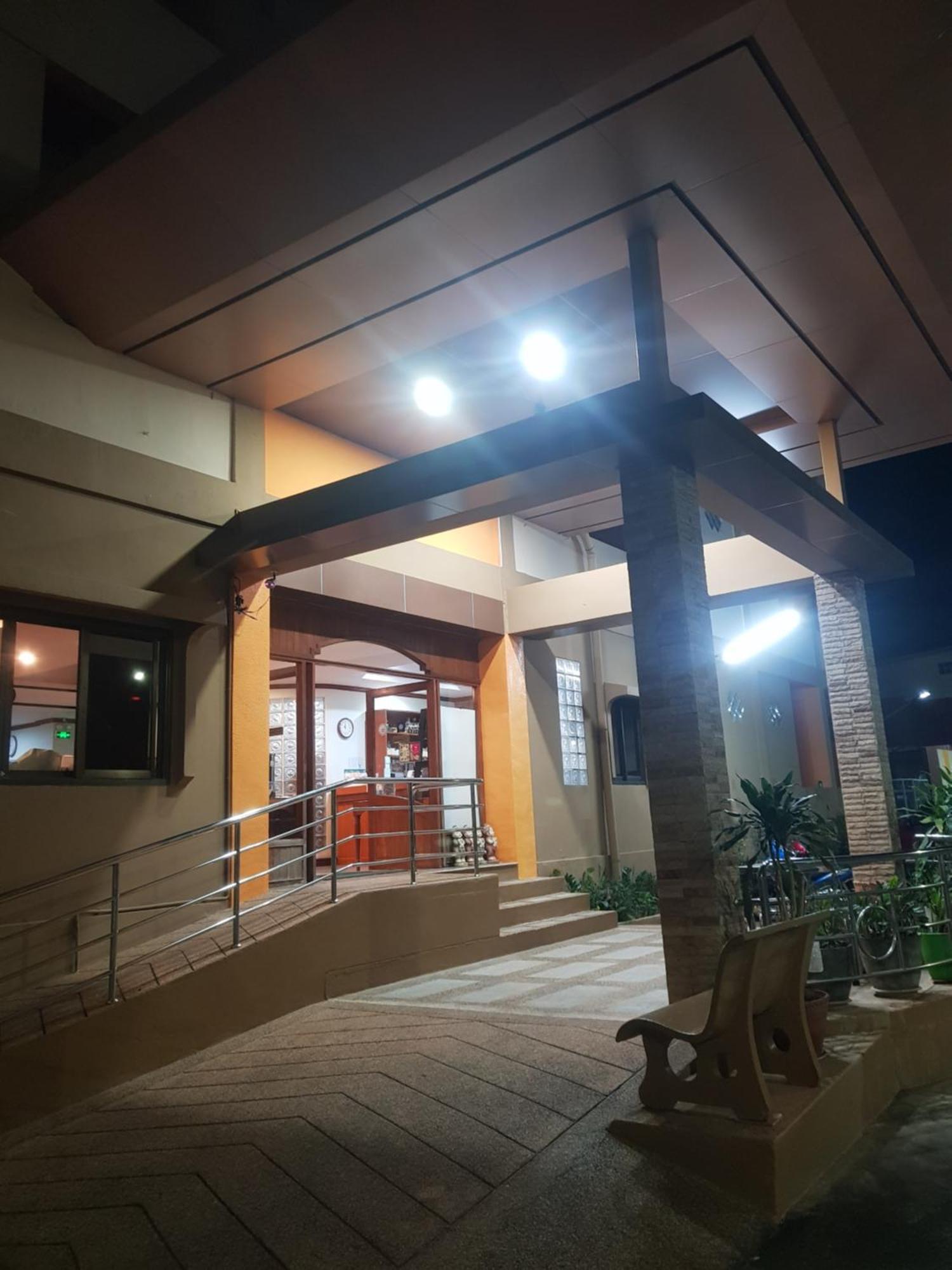 Sp Residence Nakhon Phanom Exterior foto
